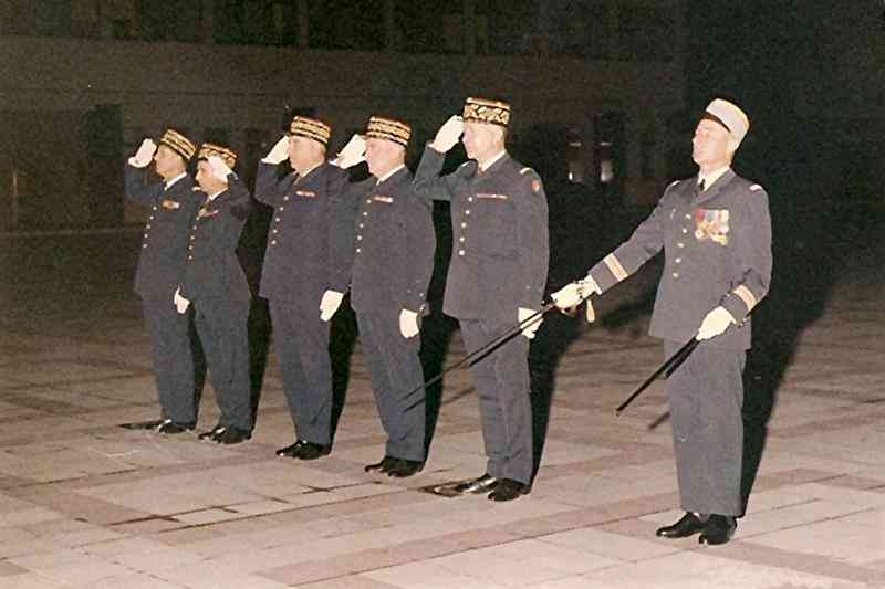 05_47555r (Medium).jpg